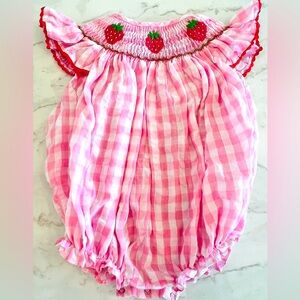 Cecil & Lou Strawberry Bubble